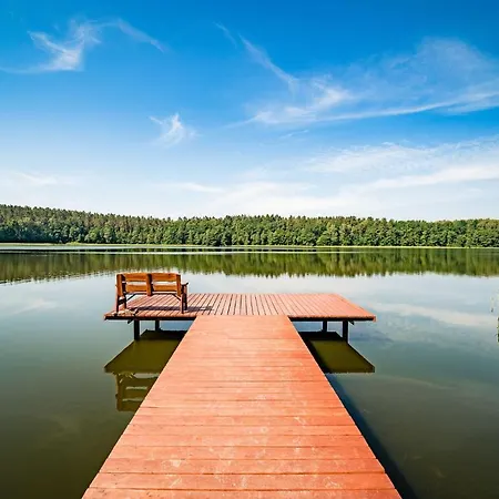 Mazurskie Klimaty 公寓 *